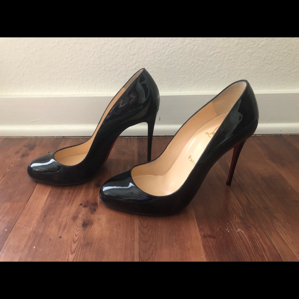 Louboutin black heels